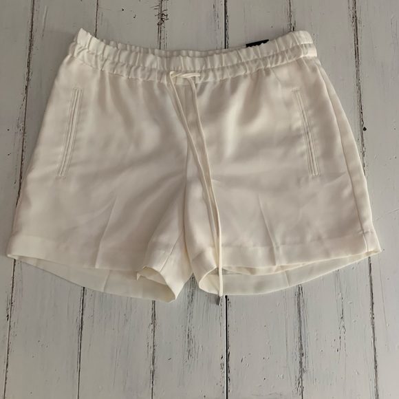 The Limited Pants - The Limited Cream Shorts